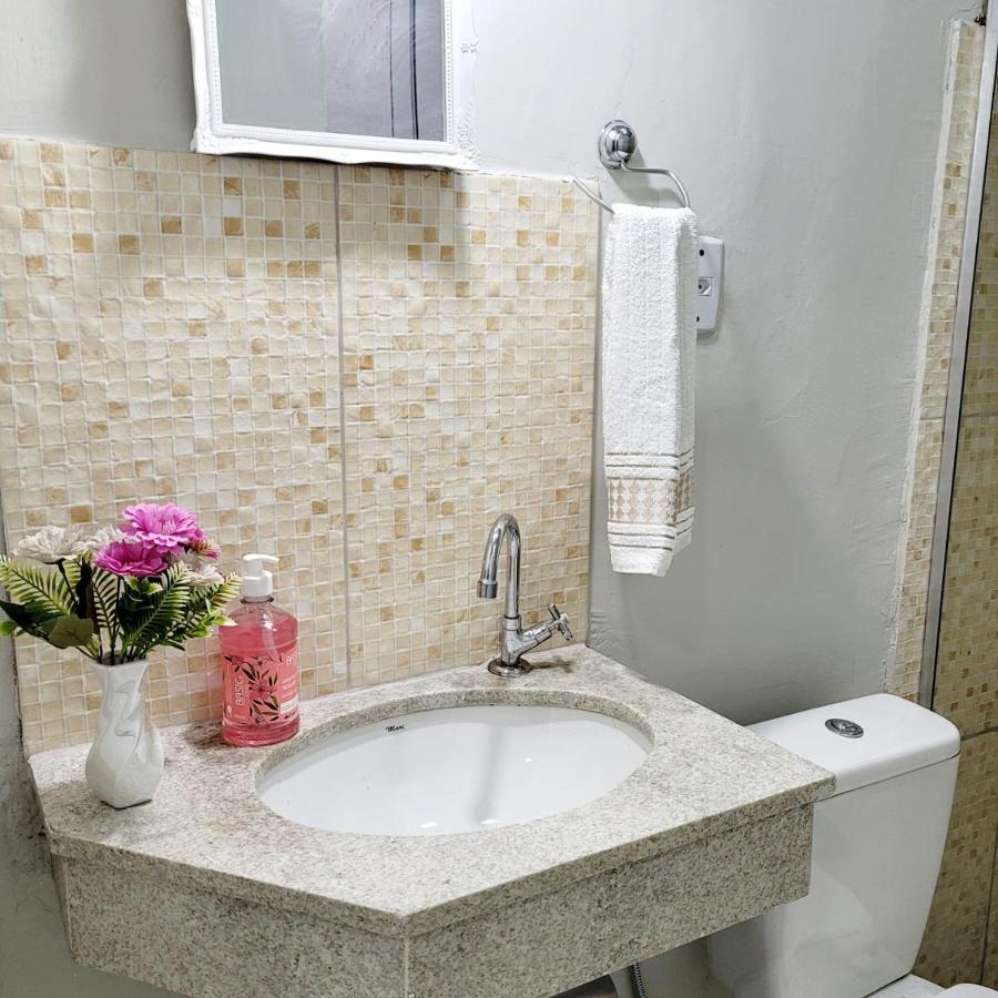Sobrado 6 Amplo E Confortavel Em Condominio 科龙巴 外观 照片