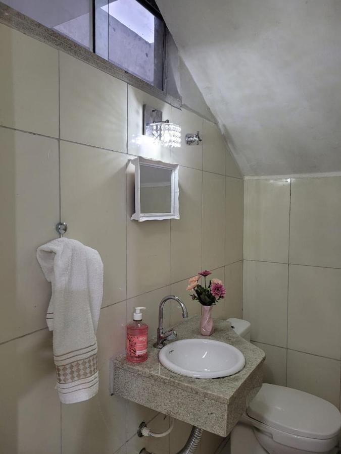 Sobrado 6 Amplo E Confortavel Em Condominio 科龙巴 外观 照片
